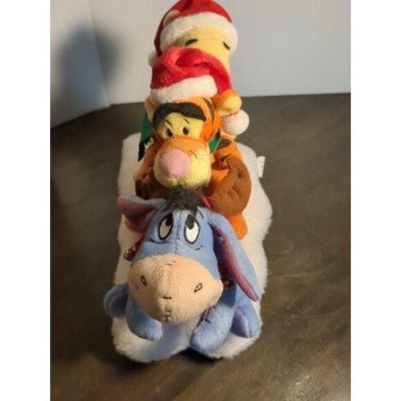 Gemmy Winnie The Pooh Tigger Eeyore Disney Christmas Sleigh Animated Singing - Picture 8 of 13